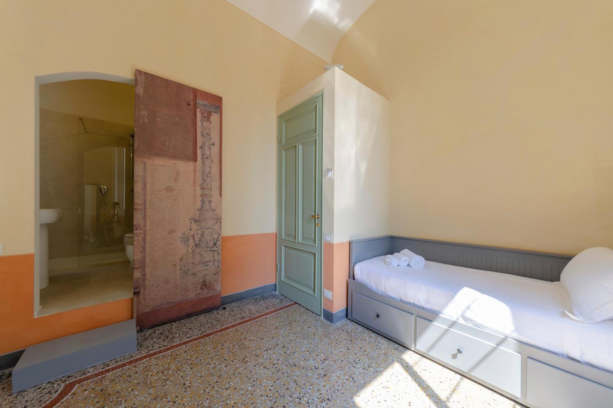 Appartamento Precious Historic Center - Happy *