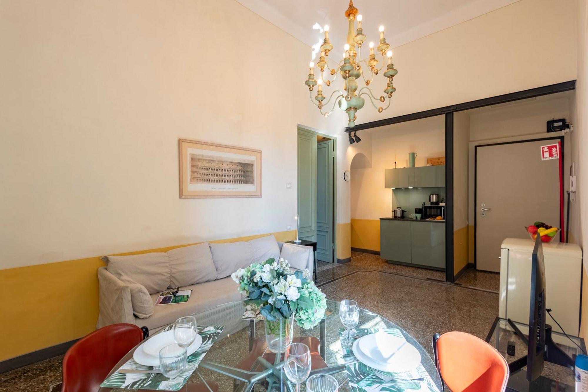 Precious Historic Center - Happy Apartamento Génova